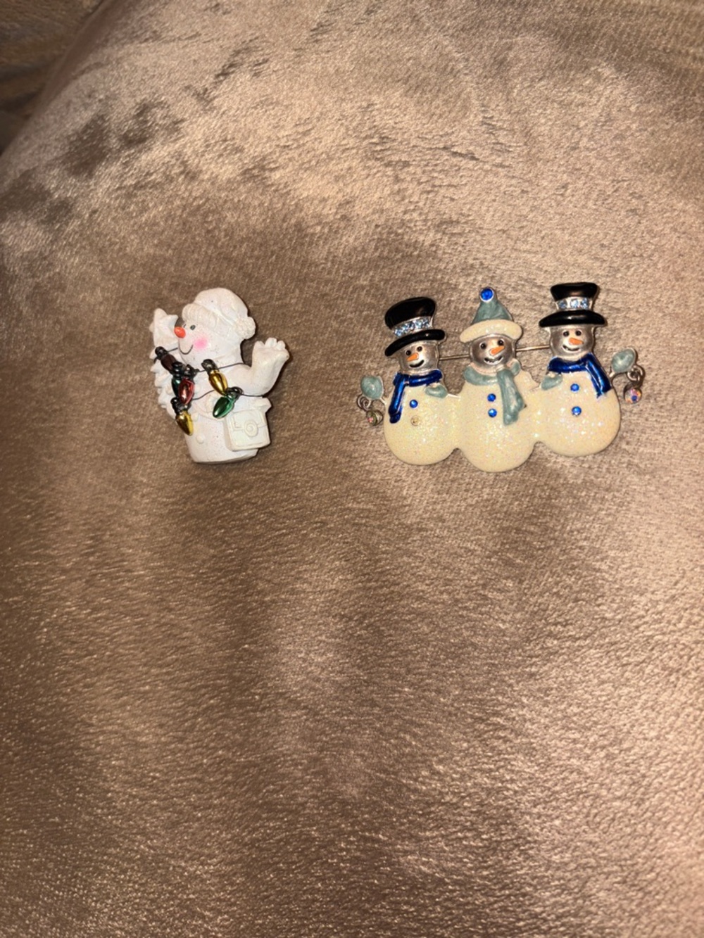 Festive Snowman Cluster Pin Set - White with Blue Accents